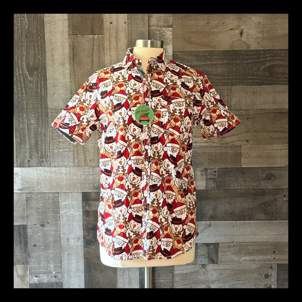 NWT! Free Planet Christmas button up shirt medium Santa snowman reindeer holiday